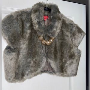Faux fur luxury cape by ELLE.